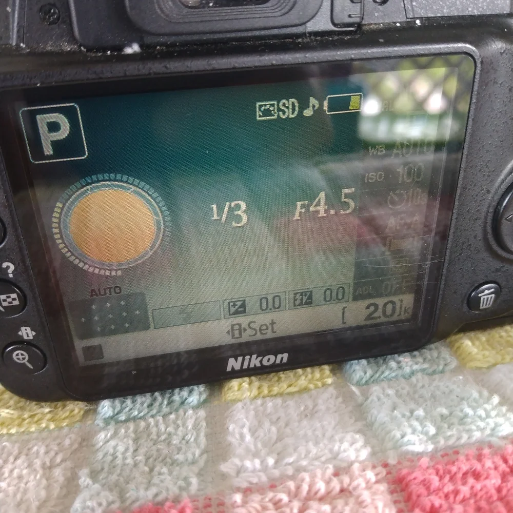 Nikon d3000 digital camera with accessories